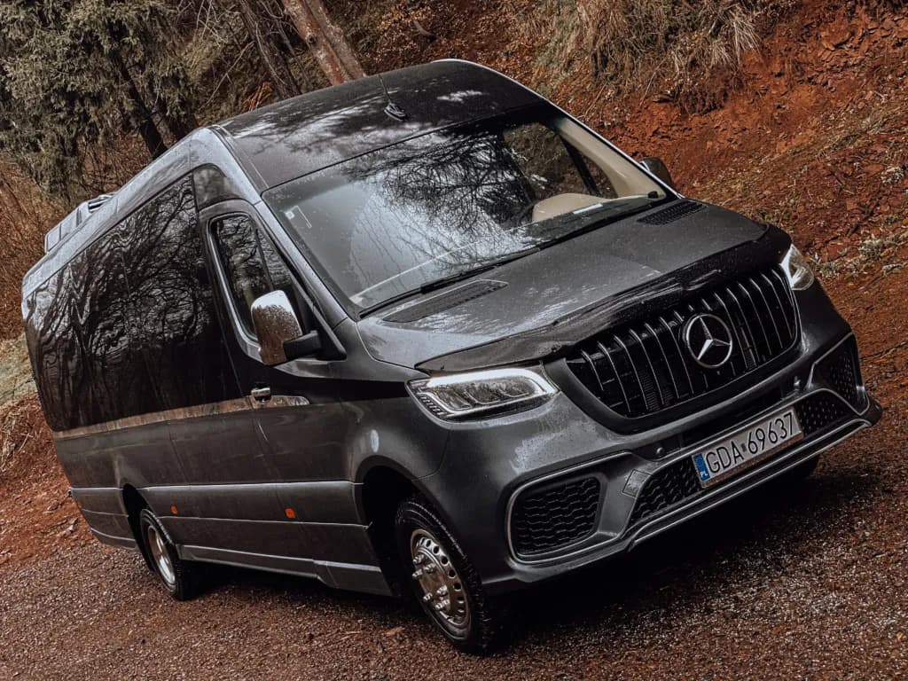 Rozkład jazdy busów Kamienna Góra Wałbrzych – nie przegap odjazdów