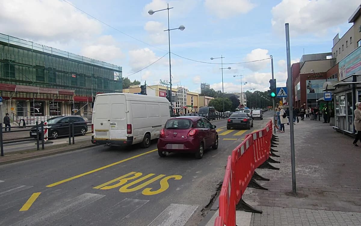 Gdzie na osiedlu Słonecznym zatrzymuje się bus do Stargardu? Sprawdź!
