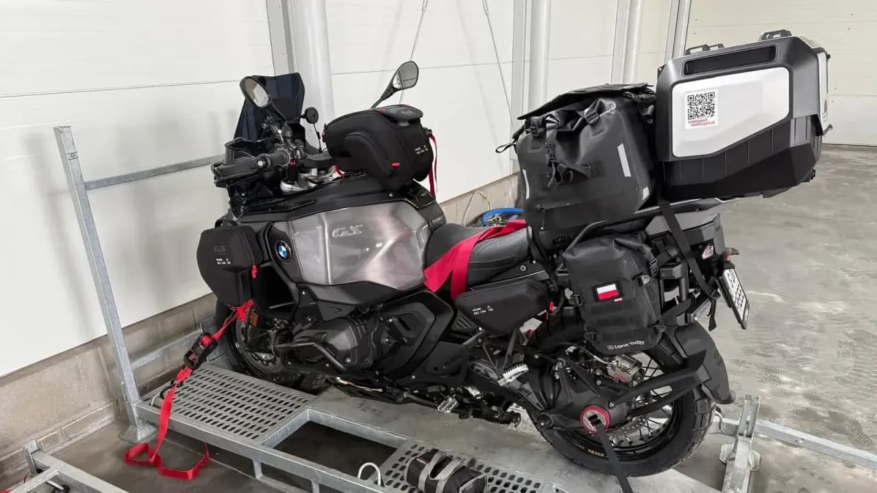 Jak przewieźć motocykl z Ukrainy bez zbędnych problemów i kosztów